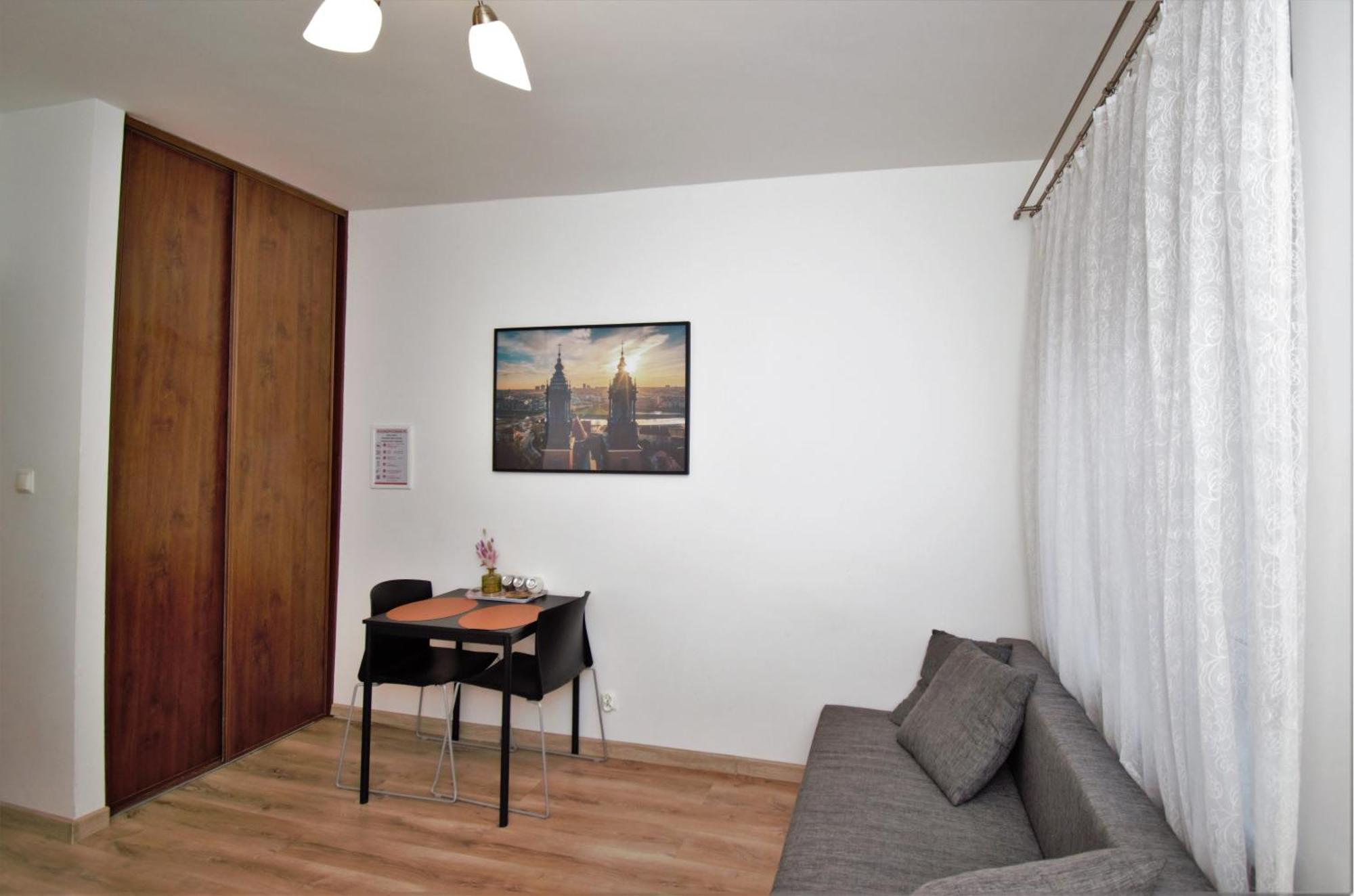 Roomspoznan Pl - Ogrodowa 9 - 24H Self Check-In ภายนอก รูปภาพ